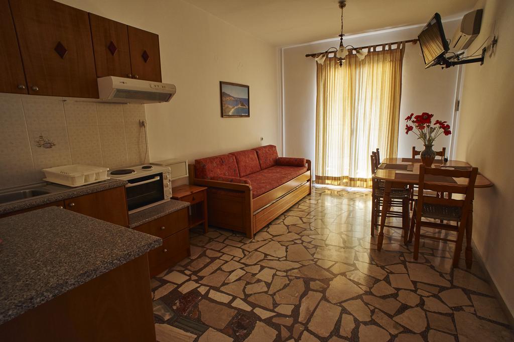 Angela Apartments Коккари Экстерьер фото
