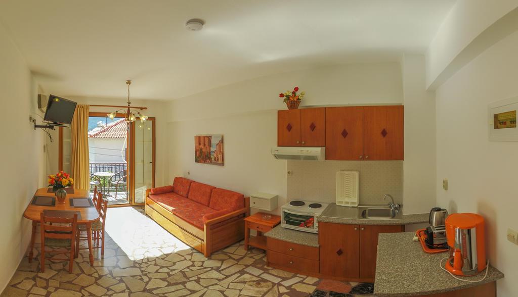Angela Apartments Коккари Экстерьер фото